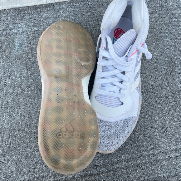 Adidas basketball shoes in size 10 - Picture 3 of 4